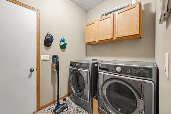 4570 Blaylock WAY #4202, Inver Grove Heights, MN 55076