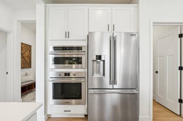 1736 Hadley Hills DR NE, Rochester, MN 55901