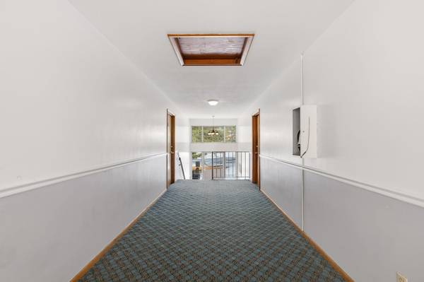 5733 Bossen TER, Minneapolis, MN 55417
