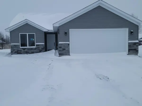 330 Mill ST, Osceola, WI 54020