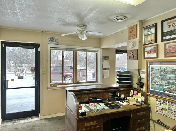 1401 SE Broadway AVE, Albert Lea, MN 56007