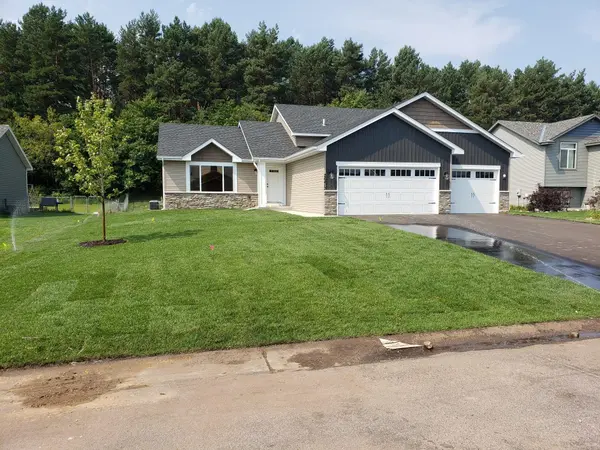 4840 Maple ST, Rockford, MN 55373