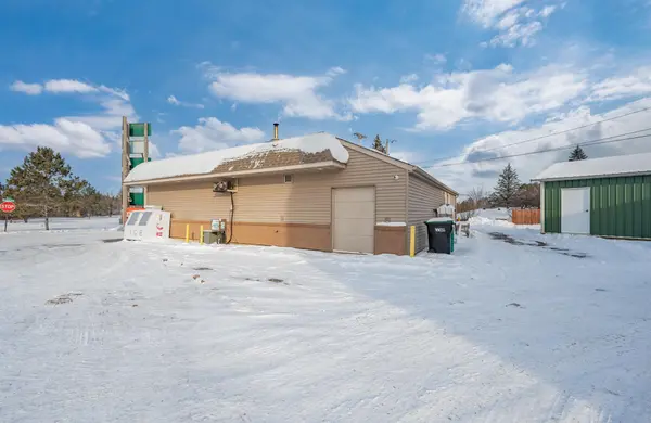 504 Powell AVE, Coleraine, MN 55722