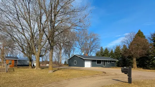 6005 30th AVE SW, Montevideo, MN 56265