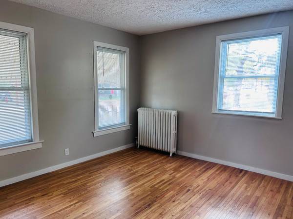 567 Livingston AVE, Saint Paul, MN 55107