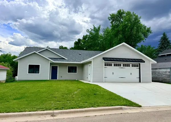 16 Tower ST, Kensington, MN 56343