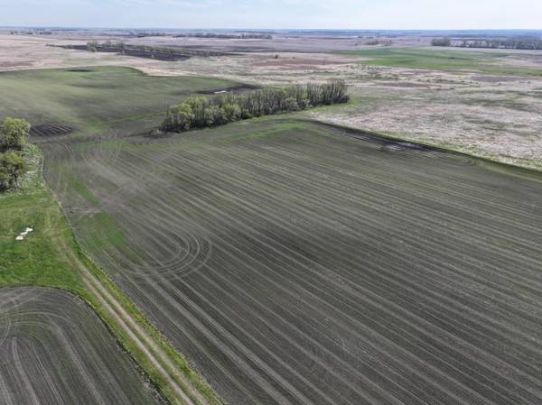 1st St SE 1st St SE, Cooperstown, ND 58425