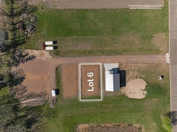 1305 (Unit 6) Guy AVE, Barron, WI 54812