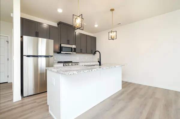28 7th ST NE #Vertex, Rochester, MN 55906