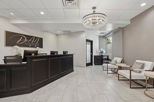 4420 Valley View RD, Edina, MN 55424