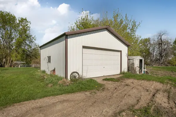 2840 30th Street NE, Buffalo, MN 55313