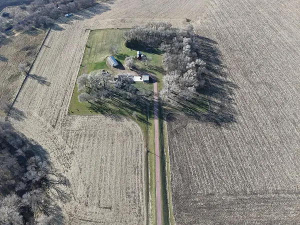11584 County Highway 7, Revere, MN 56166