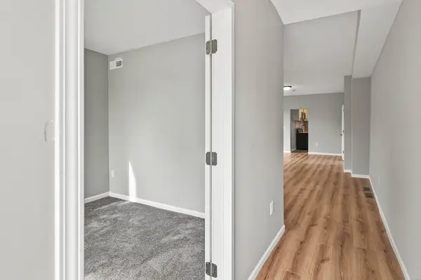 1235 Minnehaha AVE E, Saint Paul, MN 55106