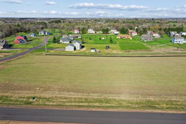 39060 Everton AVE, North Branch, MN 55056