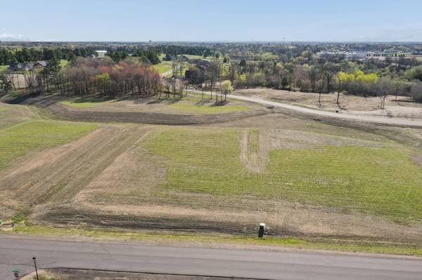 39013 Everton AVE, North Branch, MN 55056