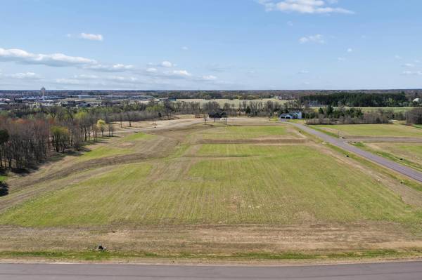 5187 391st ST, North Branch, MN 55056