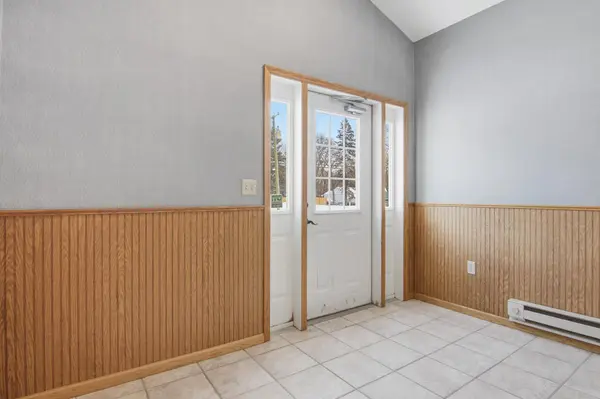 1813 Wilson ST NE, Menomonie, WI 54751