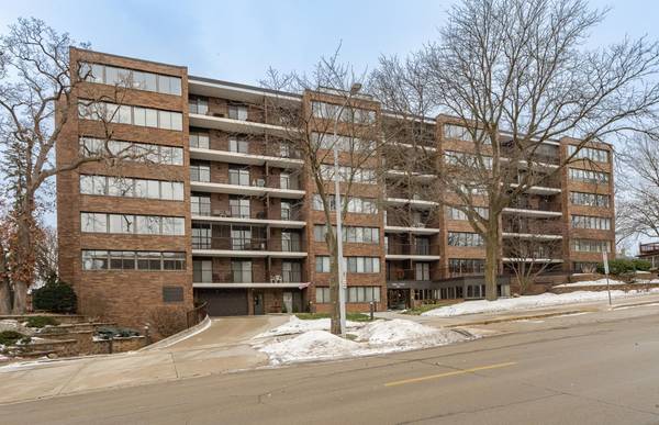 600 4th ST SW #402, Rochester, MN 55902