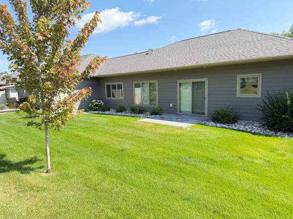 736 Oak TRL, Fergus Falls, MN 56537