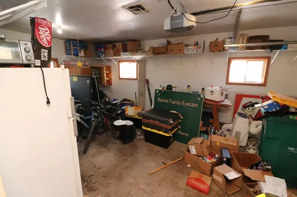 118 2nd AVE NE, Mayville, ND 58257