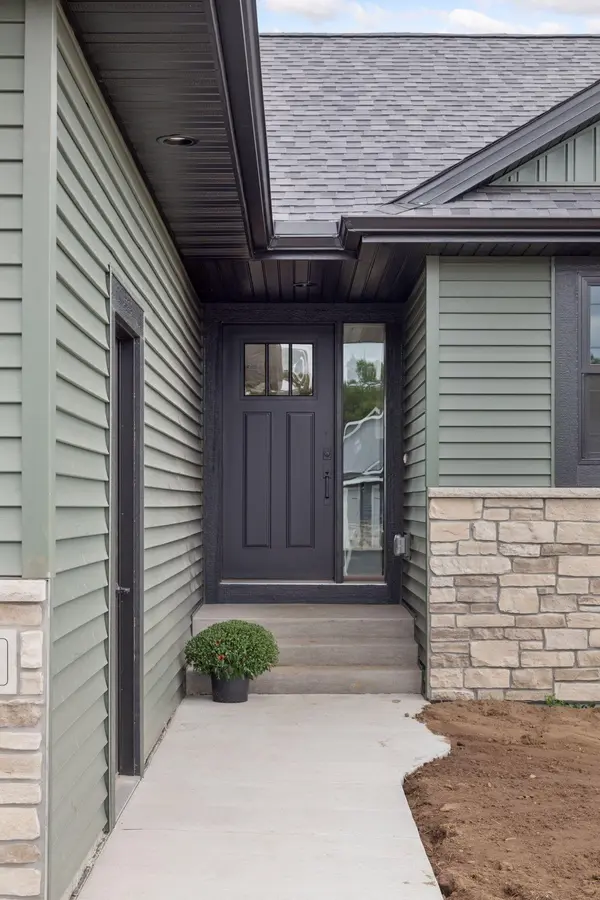1635 75th AVE, Hammond, WI 54015
