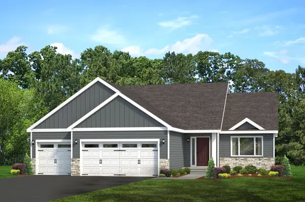 2200 Timber DR, Mayer, MN 55360