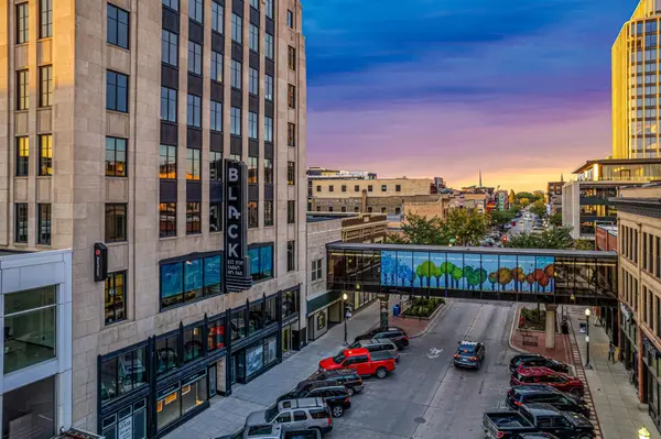 118 Broadway N #802, Fargo, ND 58102