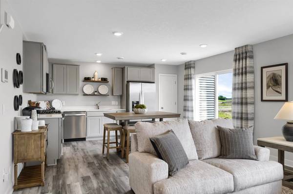 2060 Clearwater TER, Shakopee, MN 55379
