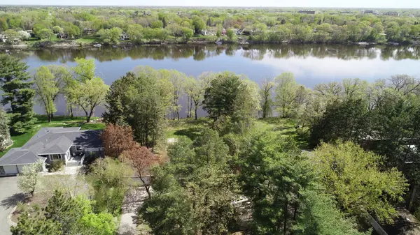 809 Bradford AVE, Champlin, MN 55316