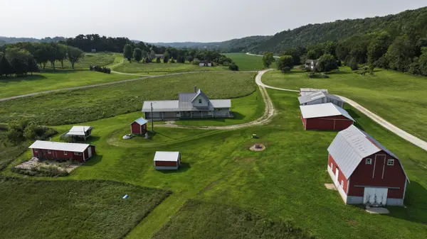 34760 Fawn DR, Lanesboro, MN 55949