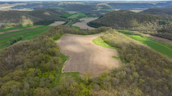 0 Yaeger Valley RD, Cochrane, WI 54622