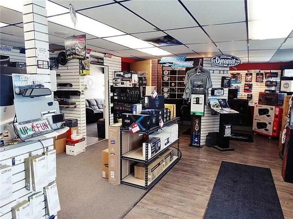 430 N MAIN ST, Rice Lake, WI 54868