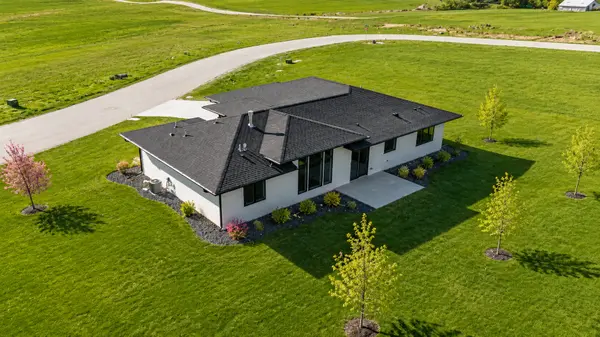 6653 Morgan DR NW, Byron, MN 55920