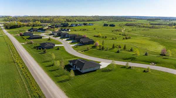 6653 Morgan DR NW, Byron, MN 55920