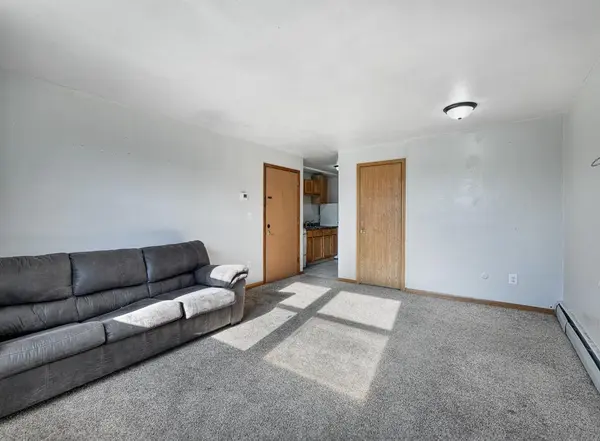 881-889 Maryland AVE E, Saint Paul, MN 55106