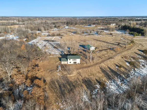 7411 181st AVE NW, Nowthen, MN 55303