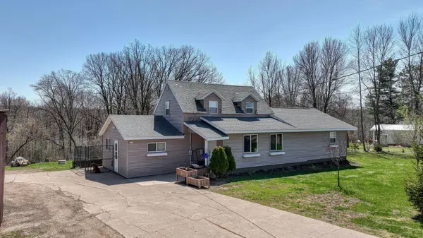 901 Riverside DR, Cornell, WI 54732