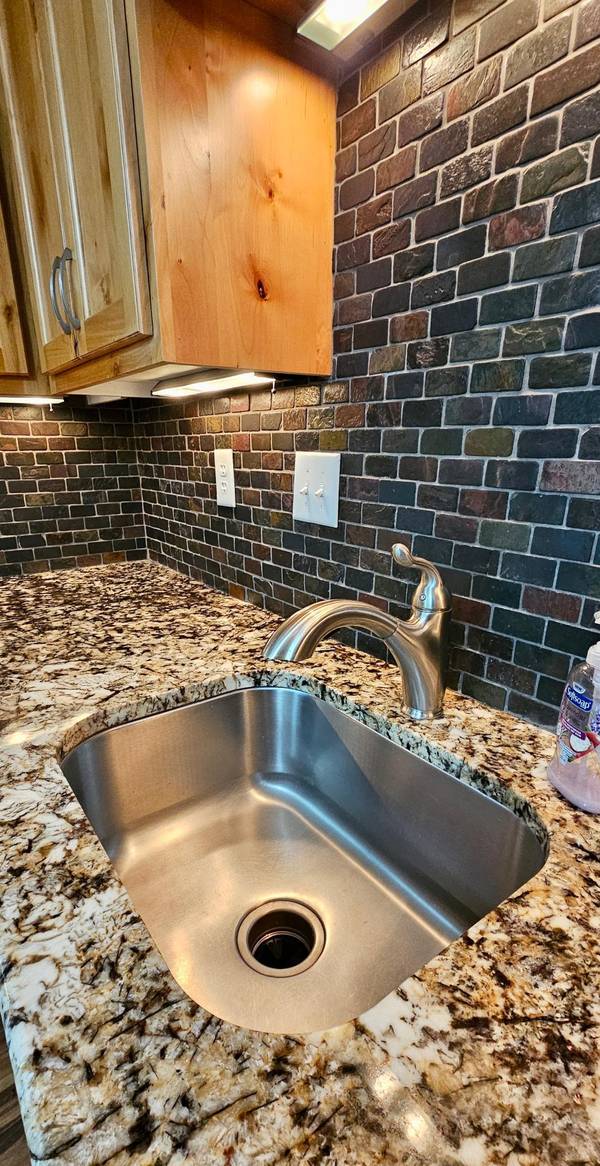 12600 Parkwood DR #208, Burnsville, MN 55337