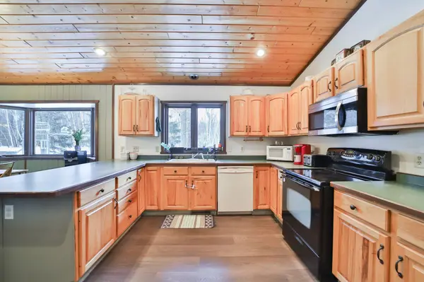 10824 1st Street CIR, Breezy Point, MN 56472