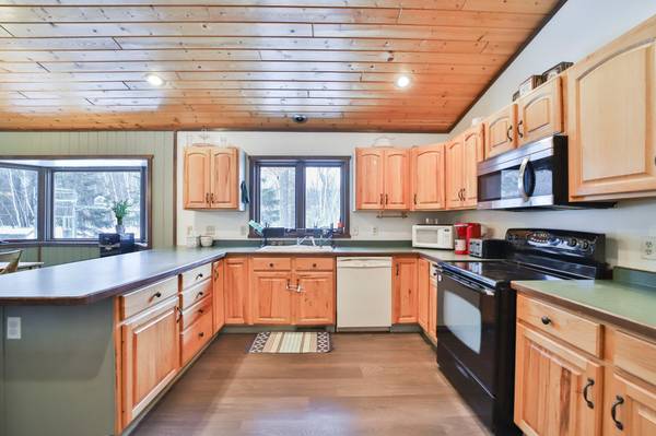 10824 1st Street CIR, Breezy Point, MN 56472