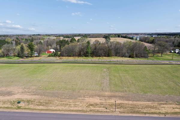 5370 391st ST, North Branch, MN 55056