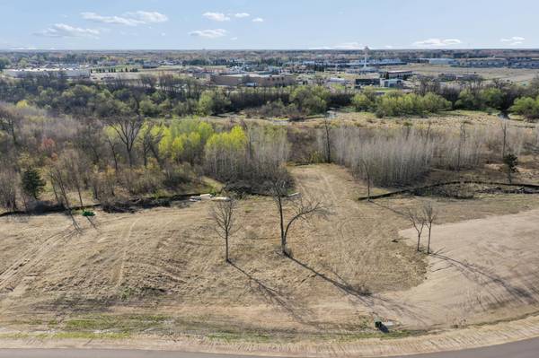 5195 389th TRL, North Branch, MN 55056