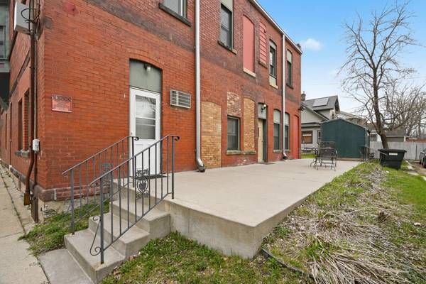 940 3rd ST E, Saint Paul, MN 55106