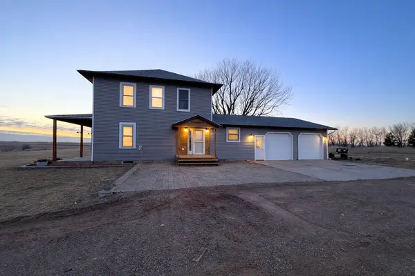 31318 830th ST, Brewster, MN 56119