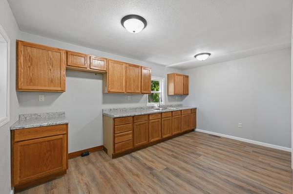 108 Maple ST, Jackson, MN 56143