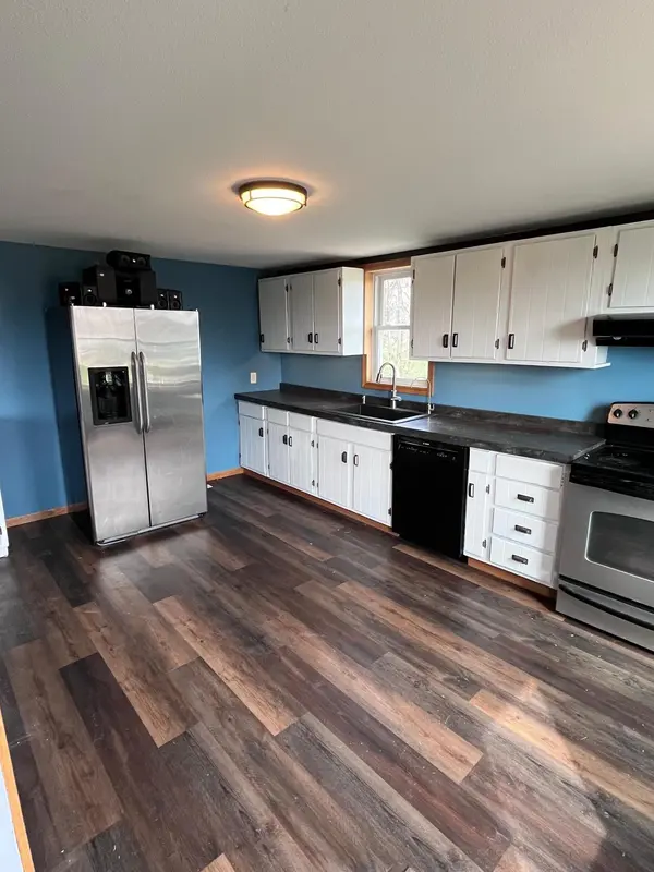 21510 430th AVE, Morris, MN 56267