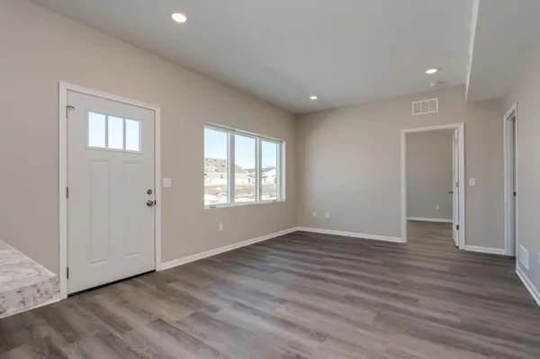 3120 & 3122 Noble DR, Mankato, MN 56001