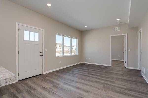 3120 & 3122 Noble DR, Mankato, MN 56001