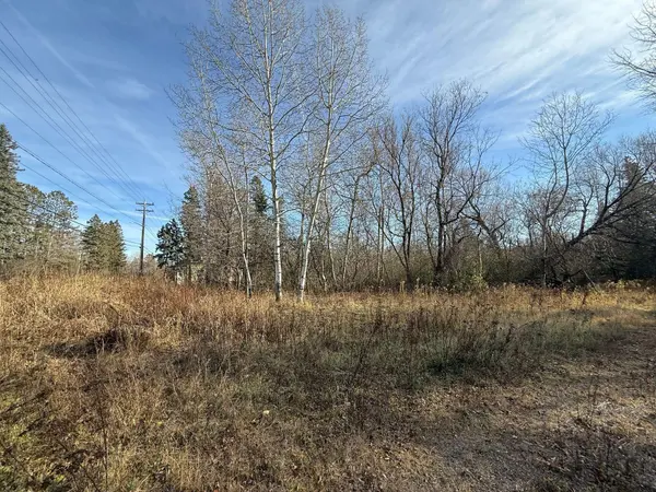 2100 W Arrowhead RD, Duluth, MN 55811