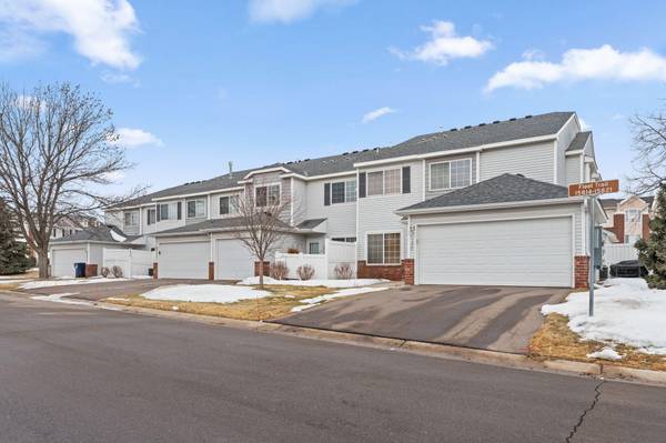 15816 Fleet TRL #237, Apple Valley, MN 55124